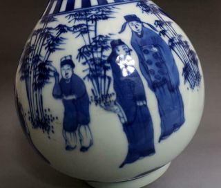 VERY RARE CHINESE BLUE AND WHITE PORCELAIN VASE WITH KANGXI MARKED 30CM (E42) 8