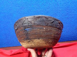 LARGE ANTIQUE NATIVE AMERICAN INDIAN WOVEN BASKET 5 9