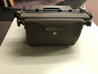 Vintage Royal Typewriter Model HH 6