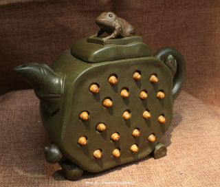 Chinese Ancient 100 Yi Xing Zi Sha Hand - carved frog Lotus Teapot Kettle 4
