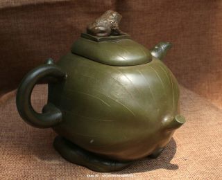 Chinese Ancient 100 Yi Xing Zi Sha Hand - carved frog Lotus Teapot Kettle 7