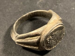 RARE ANCIENT ROMAN SILVER LEGIONNAIRE RING WITH EMPEROR NERO BUST CIRCA 50 - 70AD 5