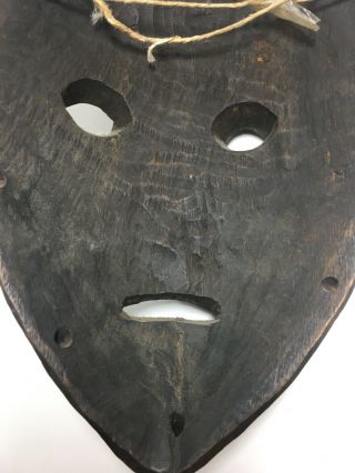 Decorative Dan Style Mask 8