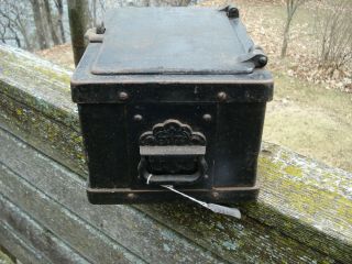 ANTIQUE 1800 ' S CAST IRON STRONG BOX STAGECOACH BOX IN 3