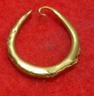 Gold Roman Ear Ring