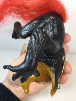 Vintage 1966 Oily Jiggler Russ Berrie Bros Yellow Black Wuver Wolf Canada tail 10