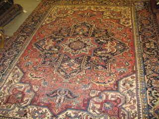 Vintage Antique Persian Heriz Serapi Hand Knotted Wool Rug 8 