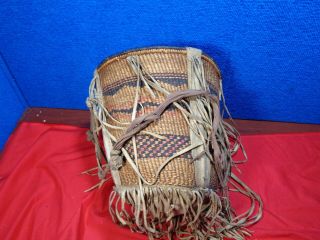 LARGE ANTIQUE NATIVE AMERICAN INDIAN WOVEN BASKET 2 8