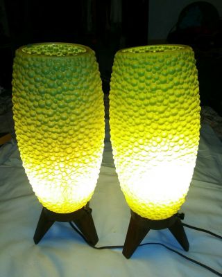 Set 2 Mid Century Atomic Beehive Lamps Lime Green 1960