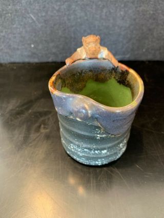 SCARCE ANTIQUE JAPANESE SUMIDA GAWA SIGNED SMALL POTTERY CUP WITH MONKEY 10