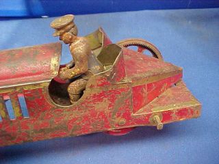 Early 20thc SCHIEBLE Tin Litho HILL CLIMBER Toy BOAT TAIL RACE CAR w Driver 3