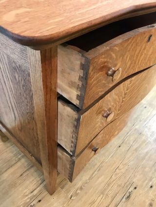 Antique Tiger Oak Dresser 8