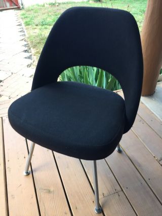 Eero Saarinen Executive Armless Chair In Black “circa” Fabric - Knoll