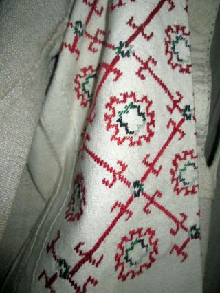 19C Handmade Bulgarian Women ' s Long Shirt with Handmade Traditional Embroidery 3