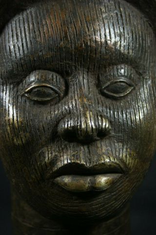 Life size IFE bronze African ONI Queen head - Nigeria Benin,  TRIBAL ART 6