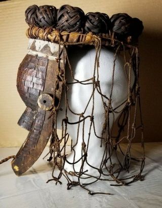 SALAMPASU TRIBAL MASK FROM THE DEMOCRATIC REPUBLIC OF CONGO 2