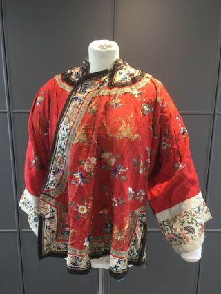 1900 ' s Chinese Red Silk Embroidery Lady ' s Robe Jacket 7