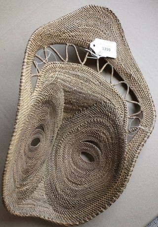 large expressive Yam mask with great provenance 6
