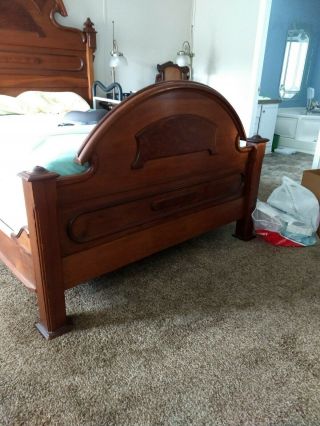 Antique Mahogany Wood Queen Size Bed: Headboard,  Footboard & Rail.  Hand carved. 2