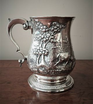 George III Embossed Silver One Pint Tankard,  London 1767,  John Payne (401g) 2