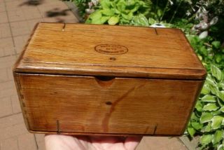 VINTAGE WOOD PUZZLE BOX WOODEN OLD SINGER SEWING MACHINE STORAGE 1889 OPENS FLAT 3