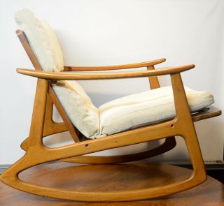 Vintage Mid - Century Danish Solid Wood Rocking Chair with Removable Cushion 2