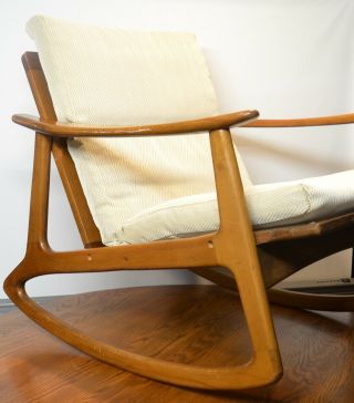 Vintage Mid - Century Danish Solid Wood Rocking Chair with Removable Cushion 4