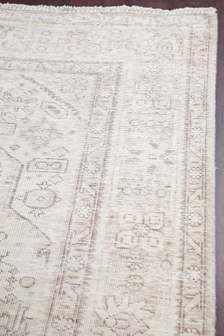 Geometric Light Color Ivory Silver Persian Low Pile Oriental Distressed Rug 8x11 8