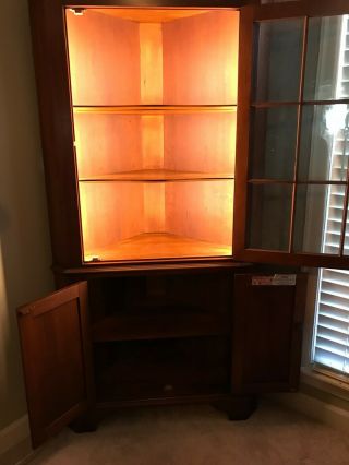 Henkel - Harris Cherry Corner Cabinet,  Lighted,  Ripple Glass, 5