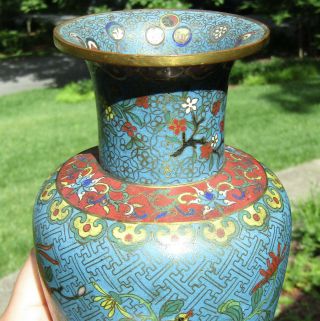 PAIR CHINESE QING DYNASTY CLOISONNE VASES 3