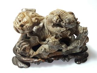 An Equisite Ming /qing Dynasty Soapstone Carving Of A Guardian Lion With Cubs.