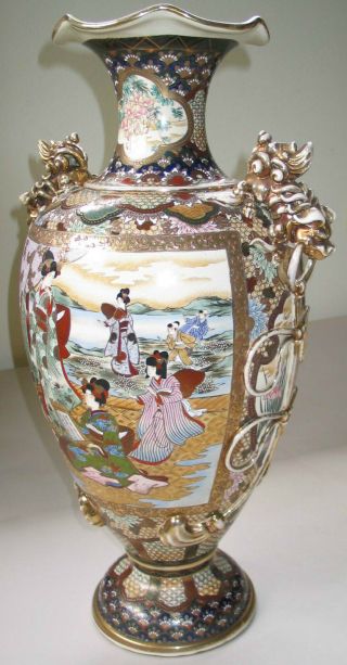 A Japanese Very Fine And Large Satsuma Vase By Kinkozan - 19th C.