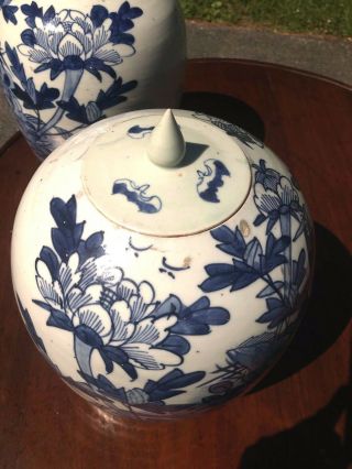 A Pair Antique Chinese Porcelain Blue And White Jar With Lid 19th Century 10