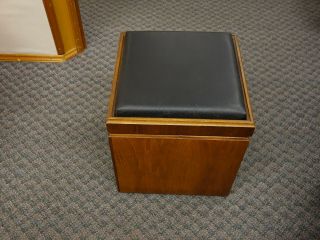 Vintage LANE Mid Century Walnut CHESS Board Storage Cube OTTOMAN Seat End TABLE 2