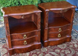 1940s Chippendale Style Mahogany Nightstands / Bedside Tables