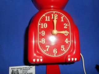 Vintage 1940 ' s Cherry Red Kit Cat Clock,  Allied MFG Co.  Seattl 6