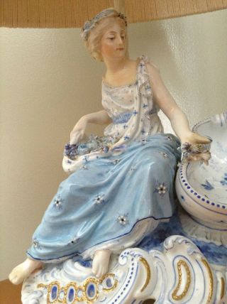 Antique Porcelain Victorian Lady Figural Accent TABLE LAMP w/Original Shade RARE 3