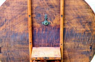 18th CENTURY ANTIQUE TILT TOP TABLE TIGER MAPLE W/BIRD CAGE 8