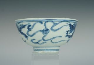 Late Ming b&w Chinese porcelain bowl with dragons,  probably Wanli,  1600s.  No1 5