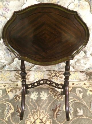 Antique English Flame Mahogany Carved Small Tilt Top Tea Coffee Side Table