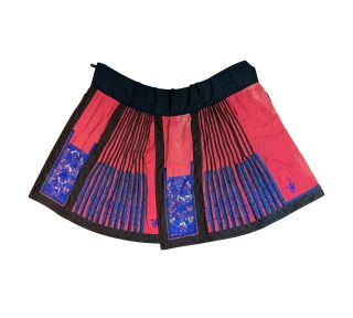 Late 19th Or Early 20th - Century Chinese Embroidered Skirt
