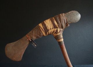 early Mount Hagen axe,  with museum provenance: 2