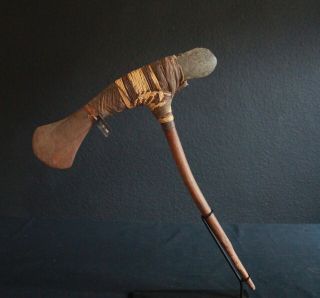 early Mount Hagen axe,  with museum provenance: 4