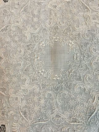 Antique Exquisite Heavy Hand Embroidered Floral Wedding Handkerchief 15.  5 "