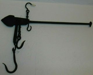 ANTIQUE CAST IRON MEAT HAY SCALE & WEIGHT 3 HOOKS 1 TO 50LBS 1800 ' s NOTCHED ARM 3