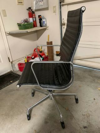 Herman Miller/Eames Authentic Aluminum Group High Back Executive Chair 2