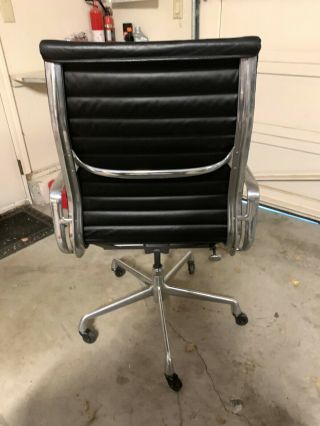 Herman Miller/Eames Authentic Aluminum Group High Back Executive Chair 5