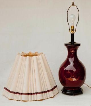 Chinese Oxblood Sang De Boeuf Porcelain Jar Table Lamp w/ Wood Base & Cap 4