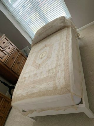 Exceptional Antique Lace Single Bedspread 2