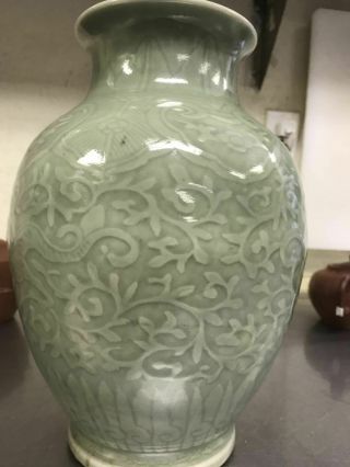 Chinese Antique LongQuan Green Glaze Dragon Vase 5